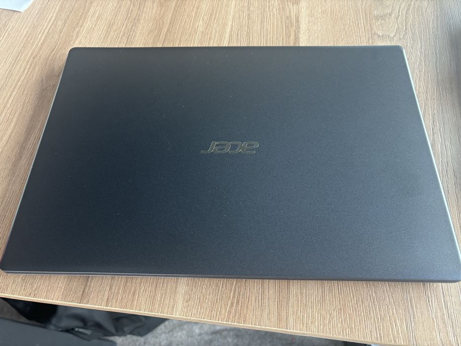 Продам ноктбук Acer Aspire 3