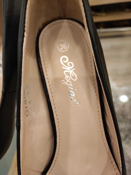 Официални дамски обувки