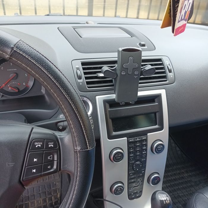 Volvo v50 model 2012