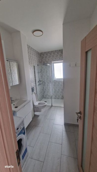 Apartament 3 camere, 51 mp, parcare, Str. Lamaitei