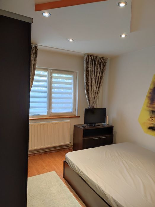 Proprietar închiriez apartament 2 camere in Deva