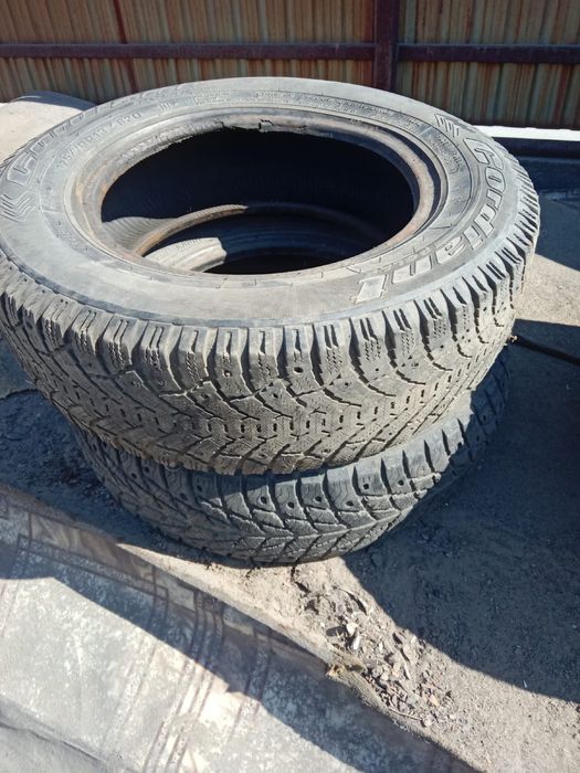 Продаи комплект резины