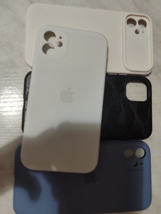 iPhone 11  на 128 гб