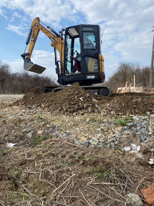 Miniexcavator de inchitiat Lugoj