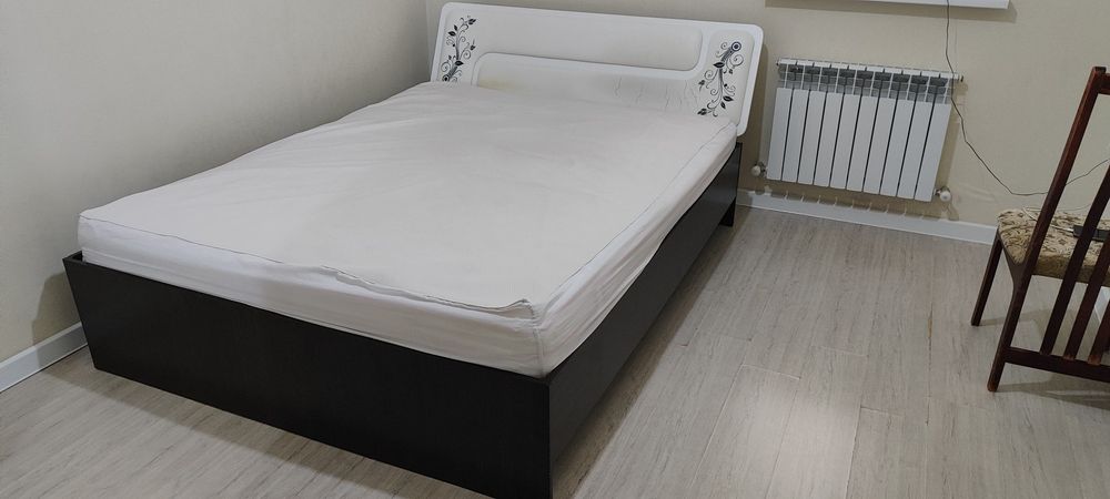 Двухместный кровать
