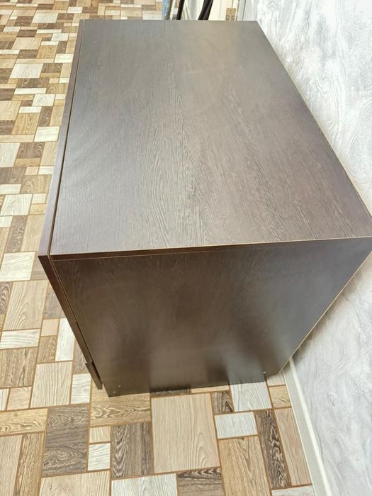 Продам комод. Состояние отличное.