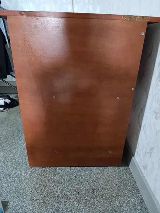 Продам компьютерный стол