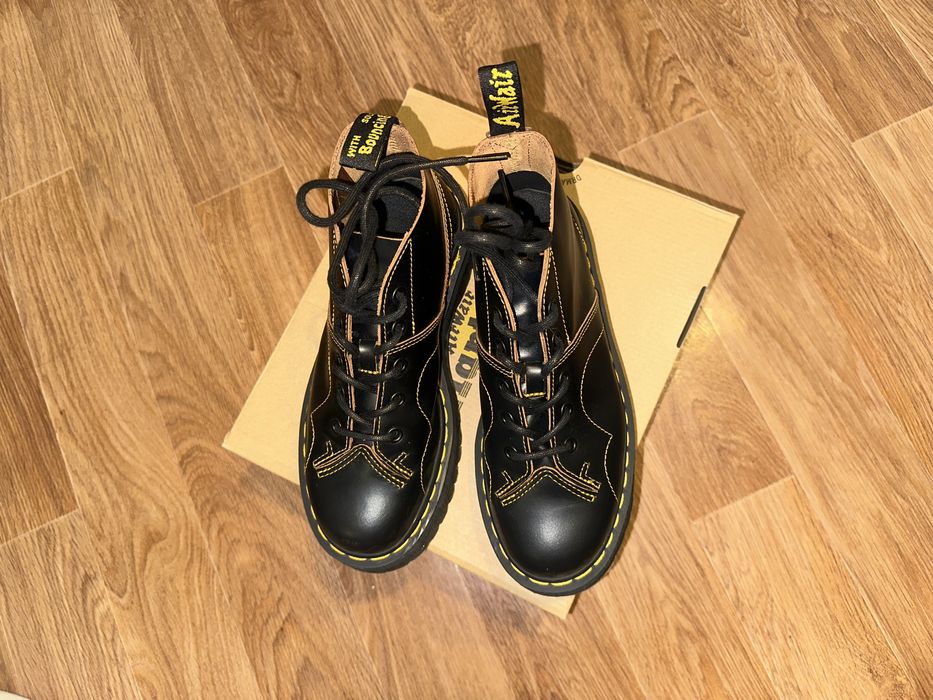 Продам ботинки Dr Martens размер 5 UK цена 70000 тенге
