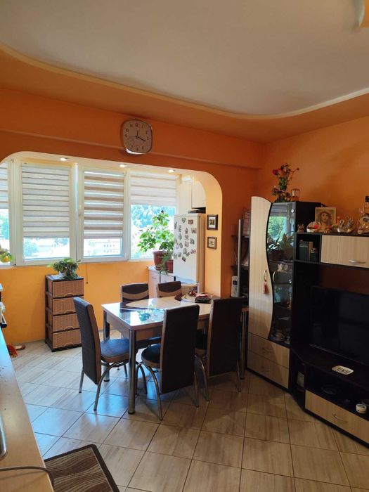 Продава се Тристаен апартамент в Тетевен - 65 кв.м за 627 €/кв.м - Снимка #4