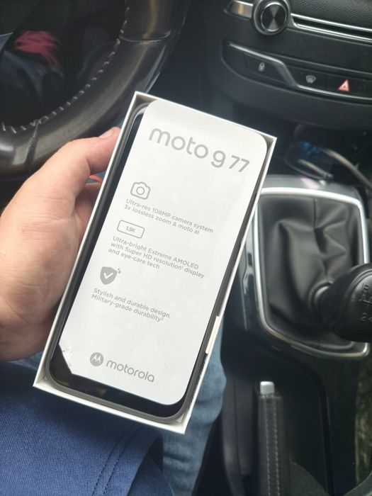 MOTOROLA G77 de 256 GB nou factura garantie