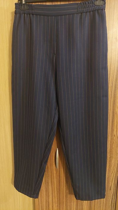 Дамски дънки и панталон