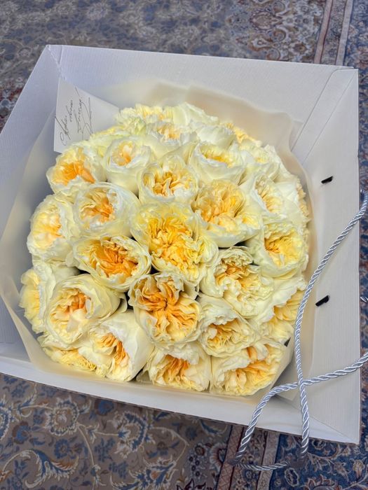 Шикарный букет из желтых роз