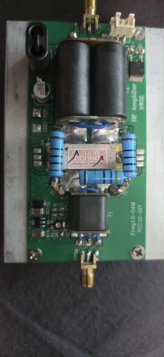 HF линеен усилвател (1.5-54 MHz)