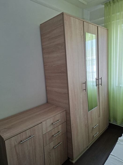 Apartament 3 camere zona vale !zonă liniștită !