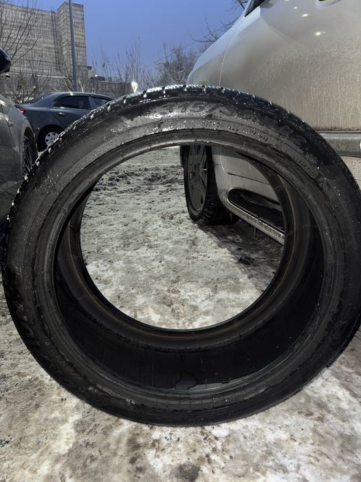 Продам шины зимни