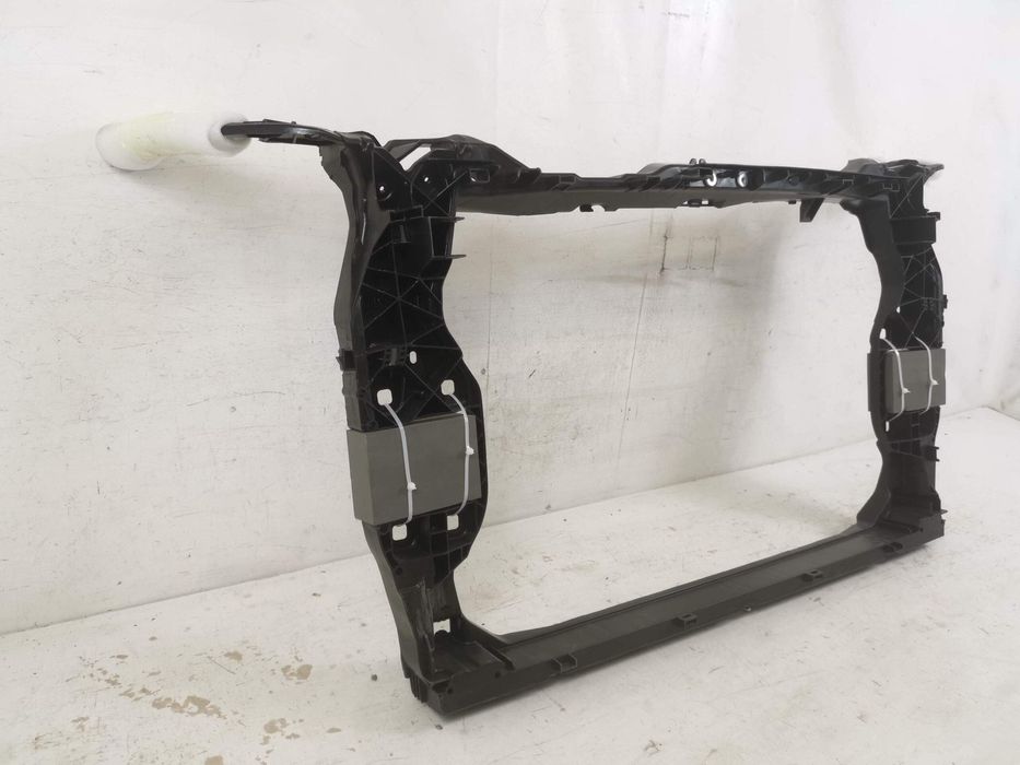 Ауди Q5 / Audi Q5 2 [Translated Bulgarian text: Преден носач Audi Q5 2