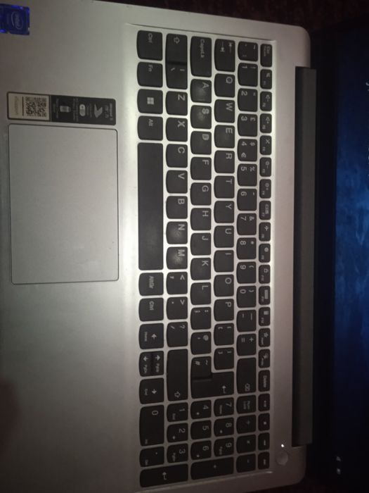 Lenovo 82V7 aybi yoʻq