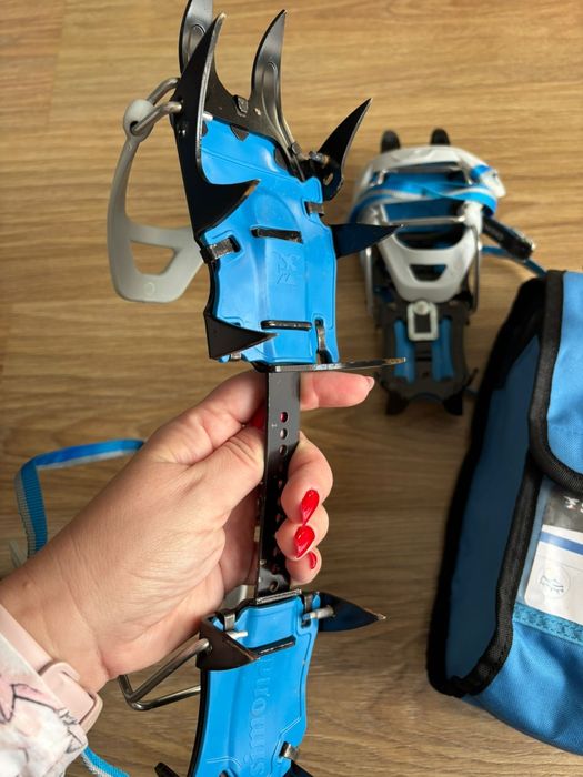 Coltari zapada Simond Makalu 12 varfuri