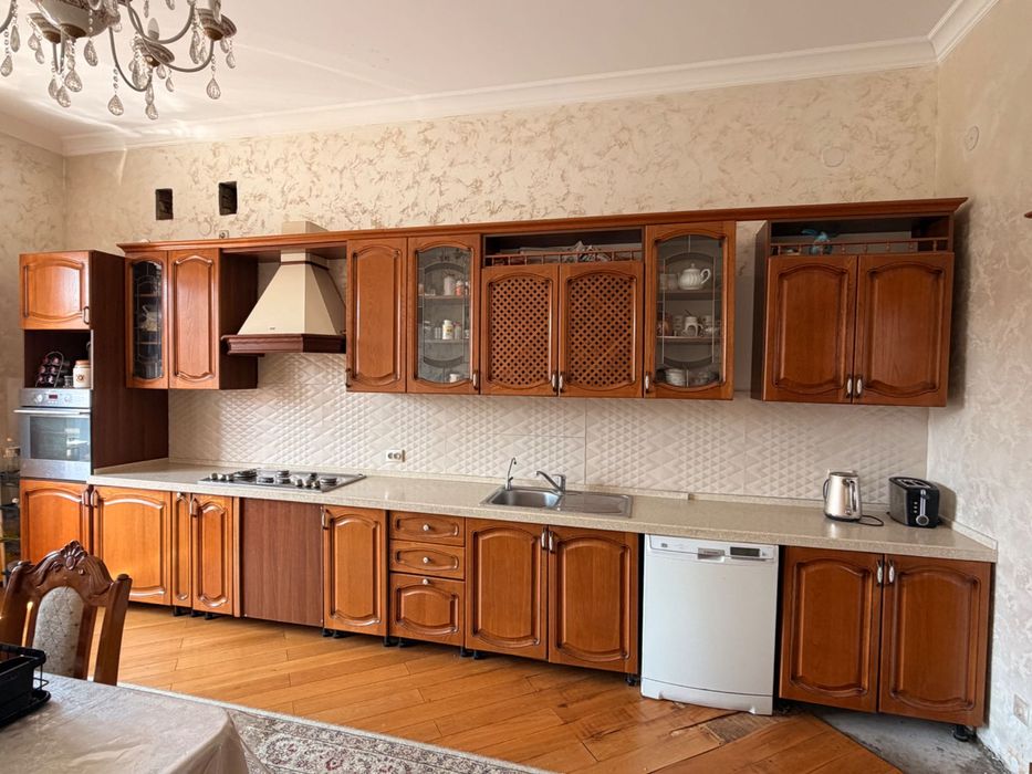 Кухонный гарнитур