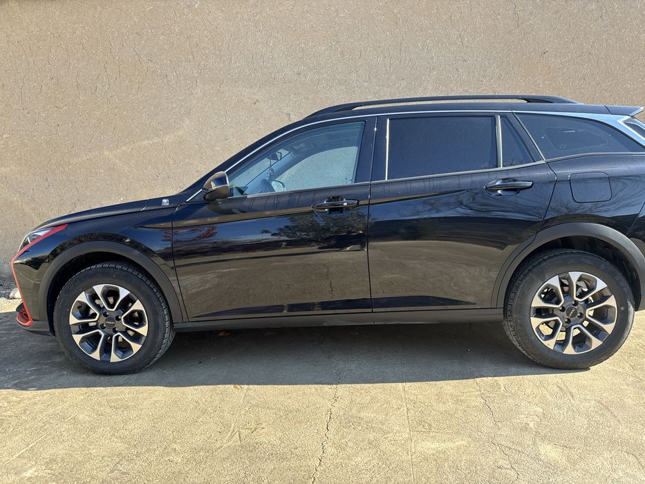 Dong Feng aueles shine sotiladi