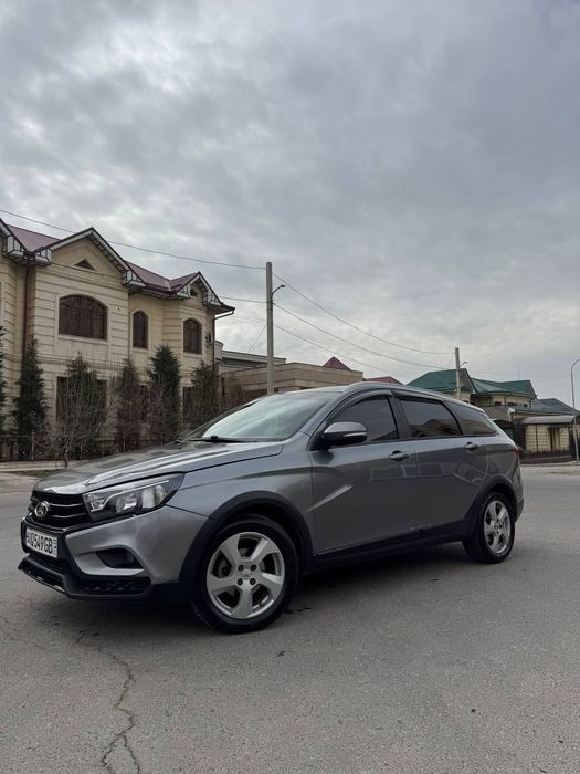 Lada Vesta Cross