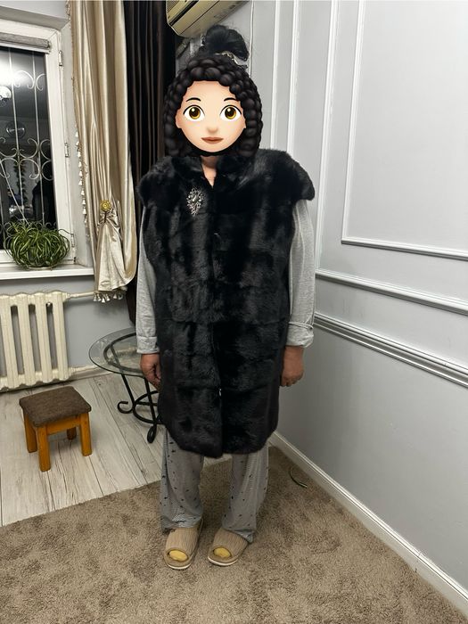 Зимние одежды, шубы, куртки