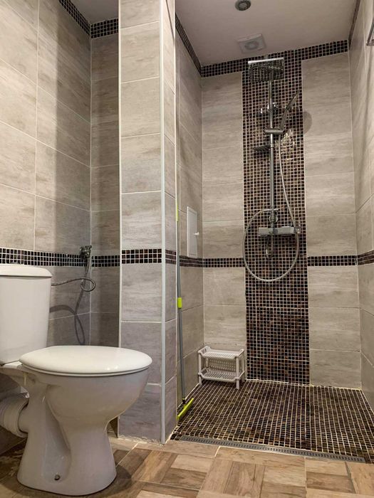 Дава се под наем Тристаен апартамент в Бургас, Възраждане - 90 кв.м за 204 € - Снимка #1