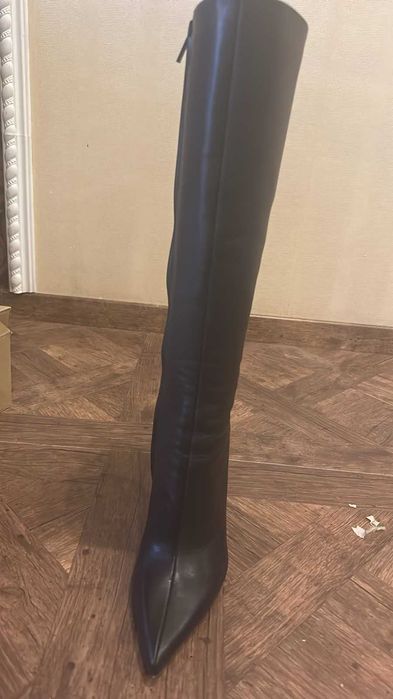 Кожаные сапоги ZARA