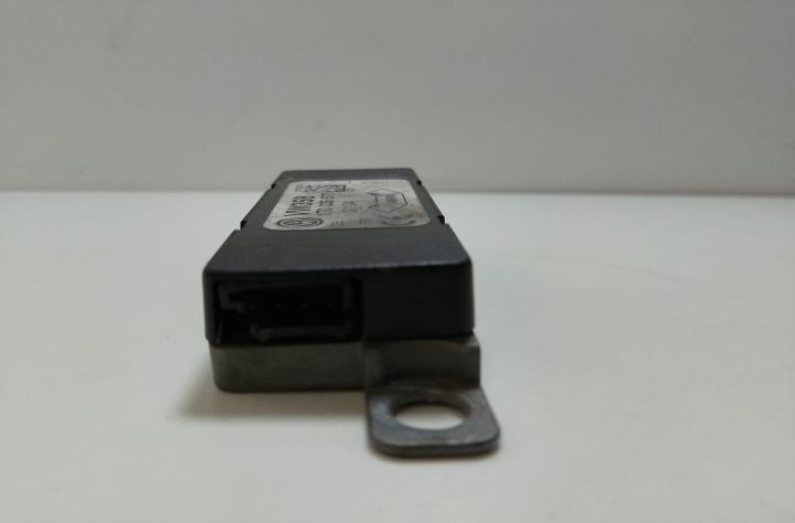 Amplificator  Antena 1T0035577 Volkswagen VW Touran prima generatie