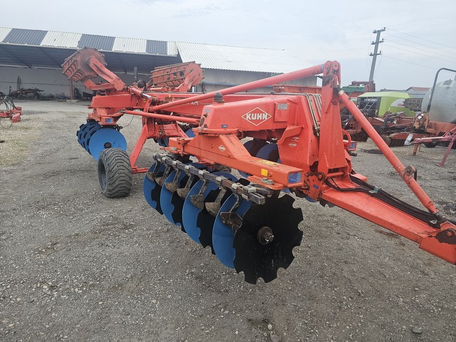 disc kuhn remorca mig met plug  freza coasa