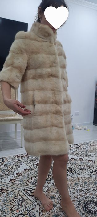 Продам две шубы жен