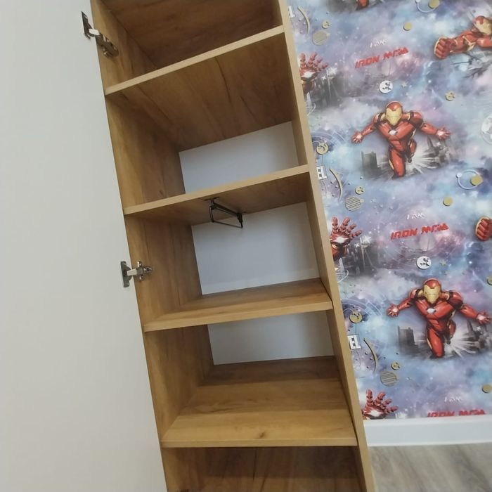 Шкаф в детскую комнату.