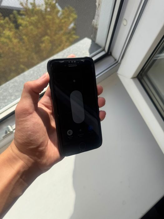 Iphone Se 2020/Айфон Се 2020