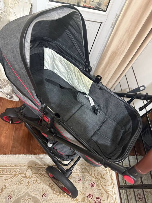 Продается коляска