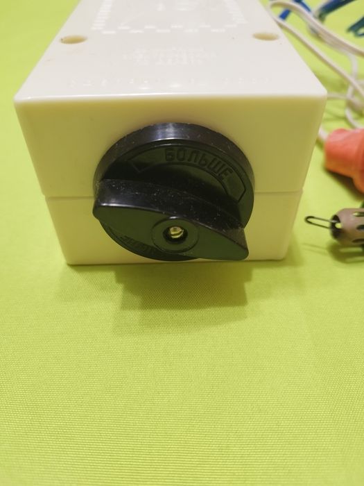 Продавам стар пирогрф