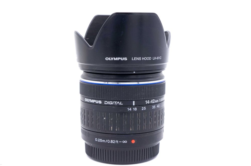 Obiectiv Olympus 14-42mm pentrru Olympus DSLR