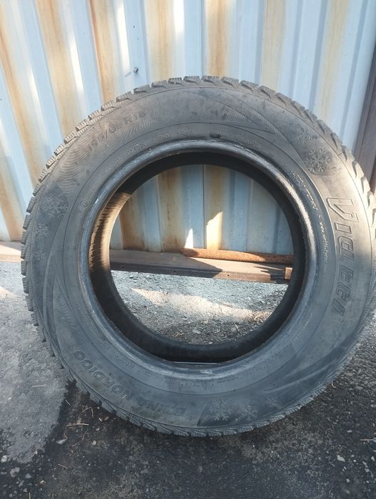 Продам зимнюю резину R15