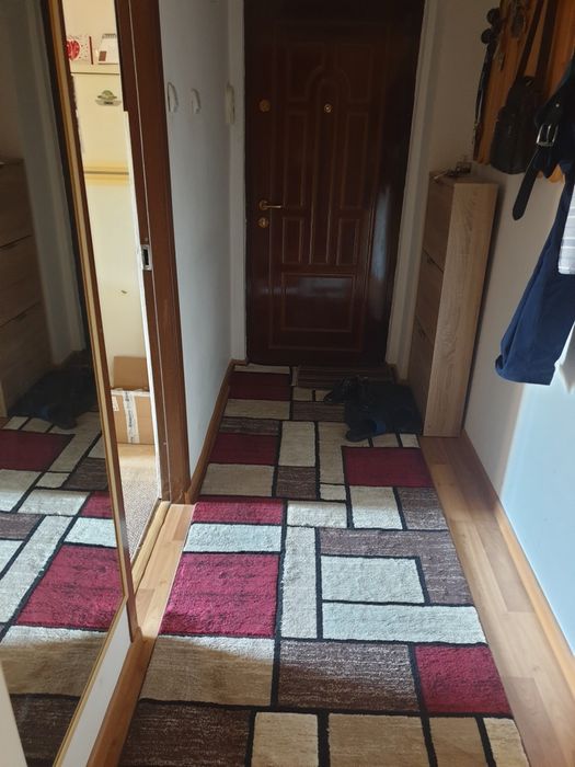 Inchiriz apartament 2 camere Cuza Voda