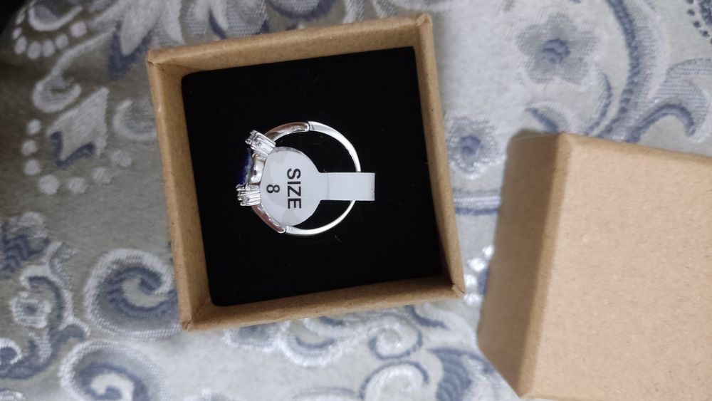 Продам кольцо с лазуритом