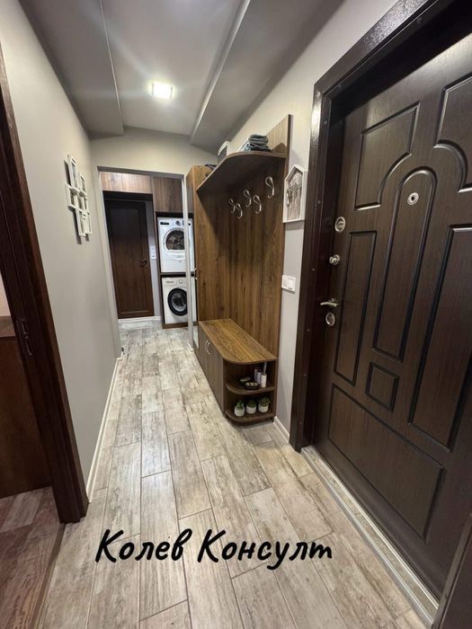 Продава се Тристаен апартамент в Харманли - 70 кв.м за 1072 €/кв.м - Снимка #11