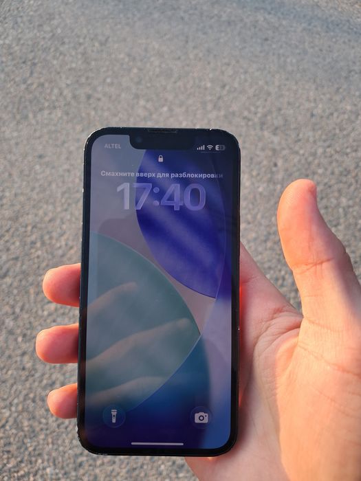 Айфон 13 мини идеал