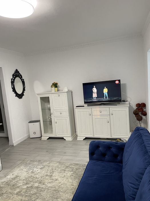 Inchiriez apartament doua camere in zona centrala
