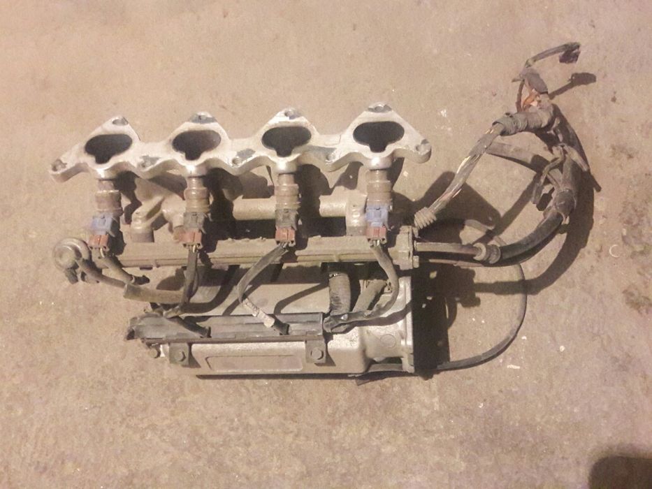 продам запчасть на митсубиши