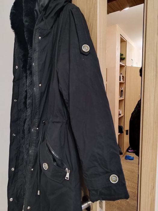 Дамско дълго зимно палто