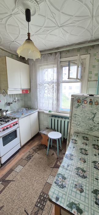 Продам 2х комн , центр