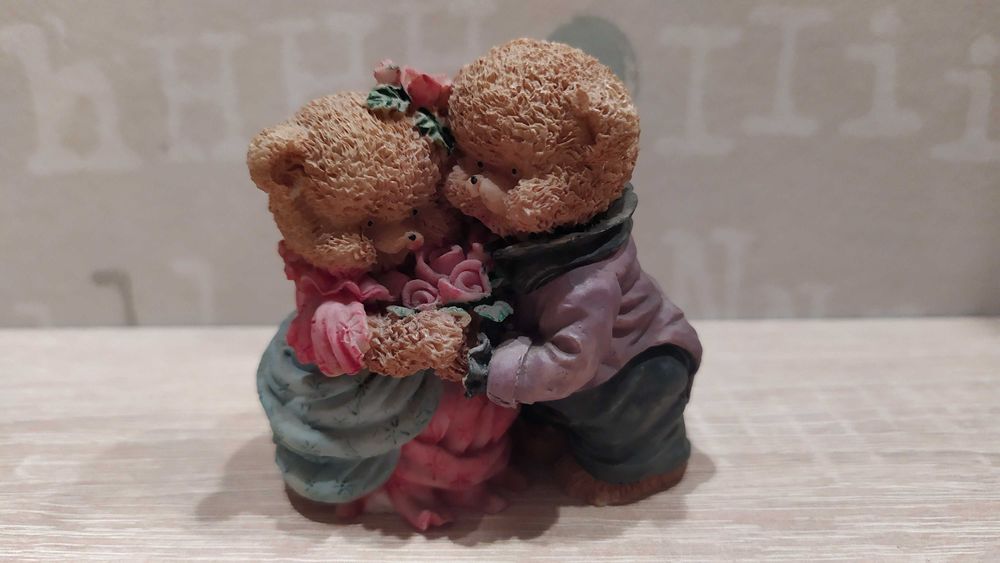 Статуэтка (мишка, собачка)