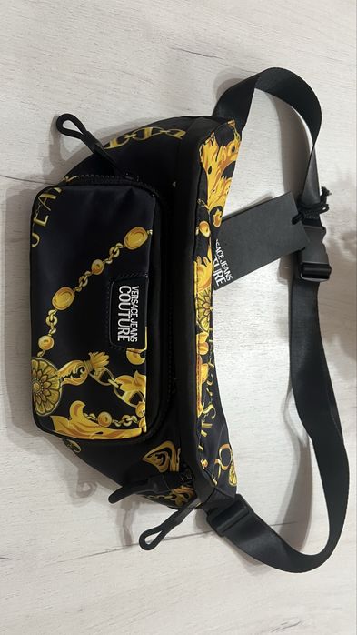 Оригинална чанта на Versace