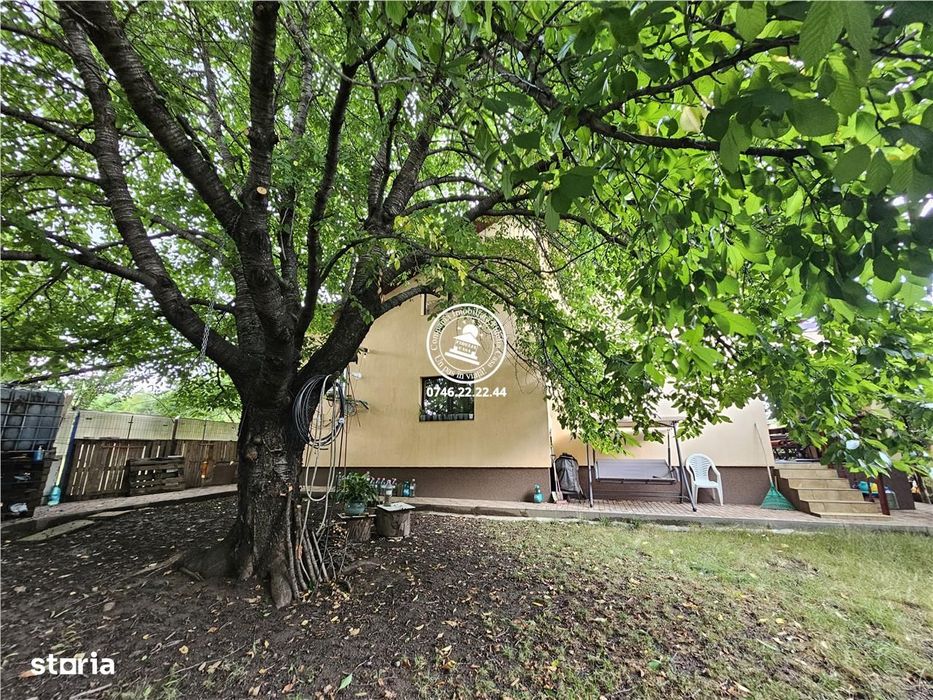 Vila 5 camere , 786 mp teren - Aroneanu , Iasi