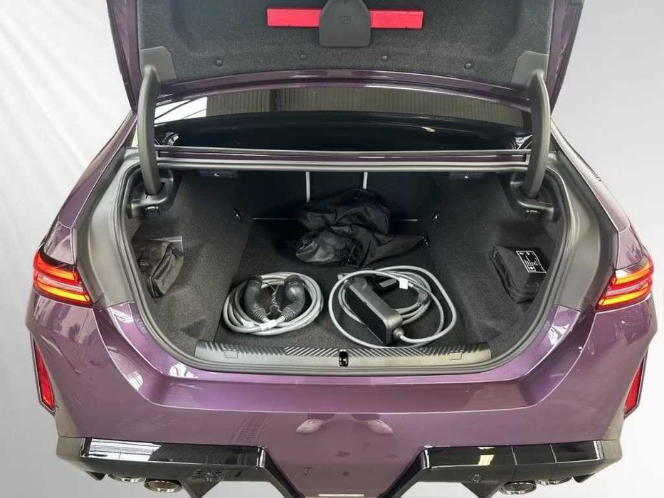 BMW M5 G90 2024 m-power
