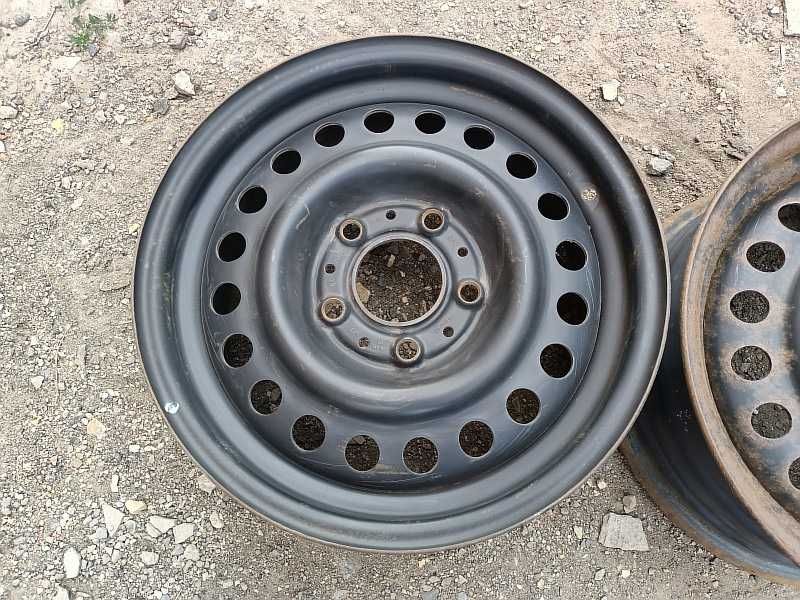 Продам оригинальные металлические диски на BMW 3